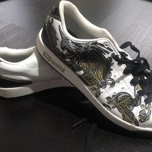 Ecko Unltd Phranz-Dragon sneakers lightly used